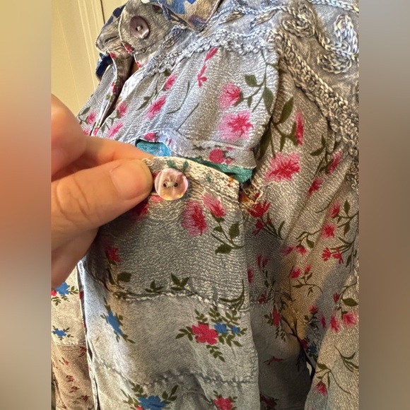 Young Threads Floral Button-Up Shirt Oversized Small Boho Cottagecore NWT - Picture 3 of 13